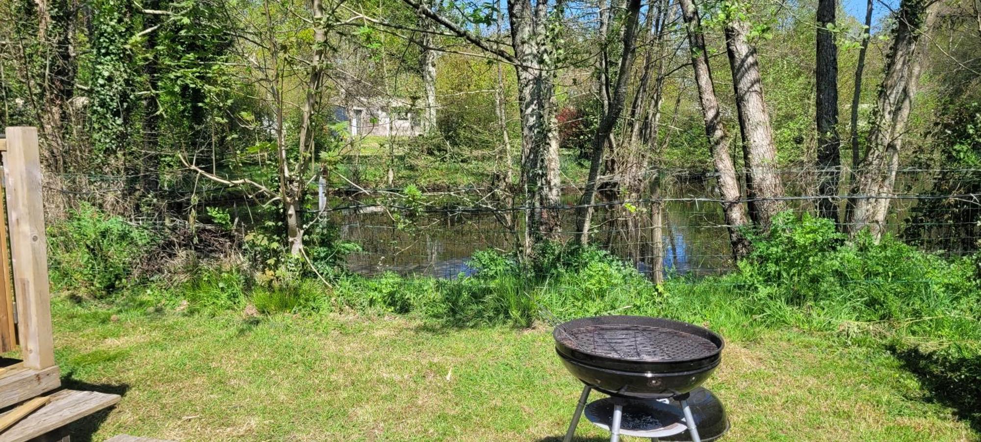 Mobil-Home Le Petit Paradis Vendeen Camping 3 Etoiles 7Km Des Plages Avrille  Exterior photo